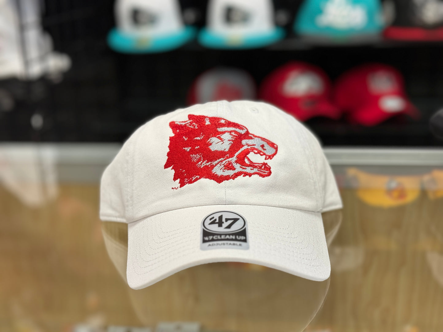 UNM Lobos White Embroidered 1970s Red Lobo Head - adjustable