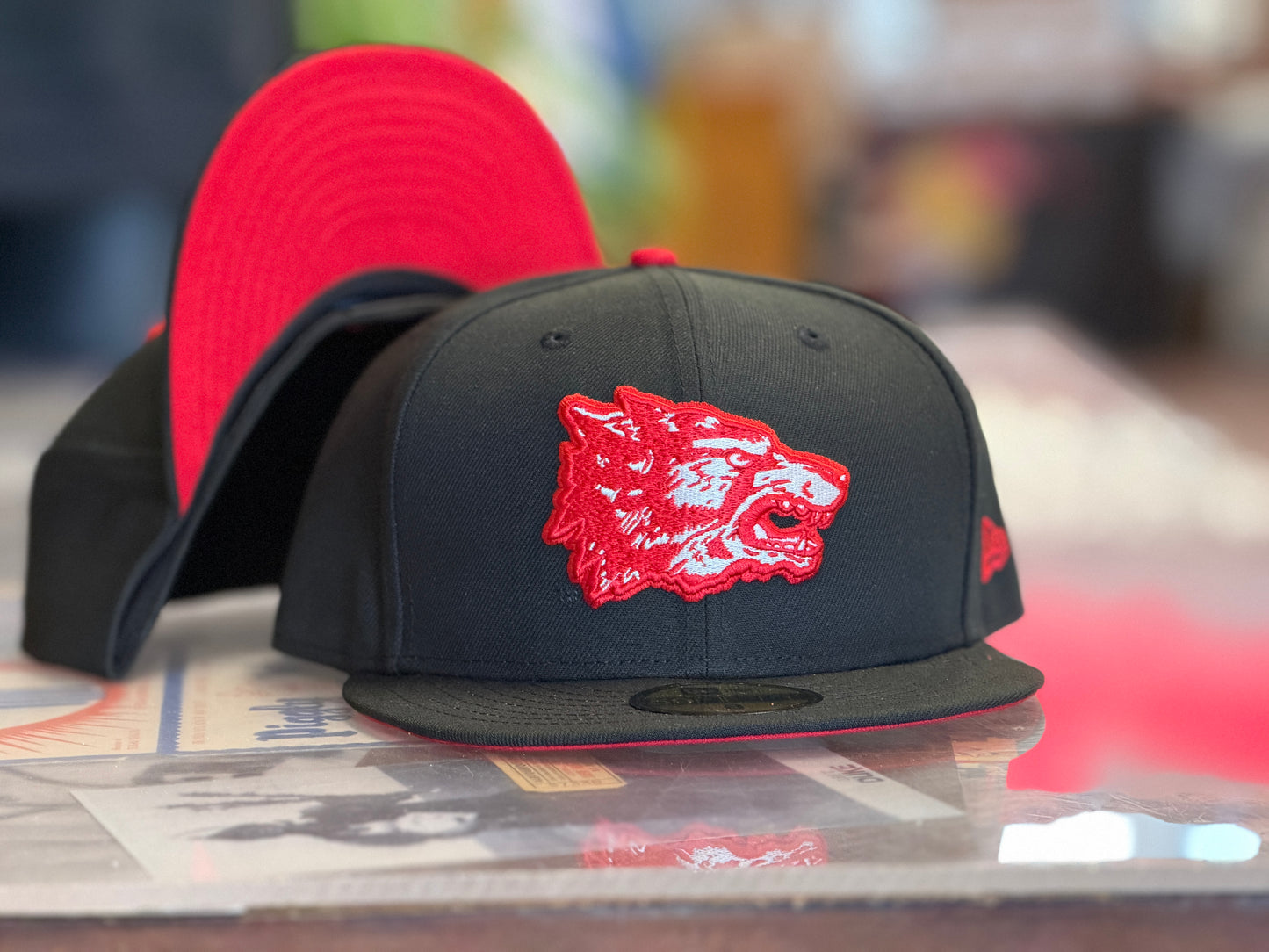 UNM Lobos New Era 5950 Black with Red 70's Lobo