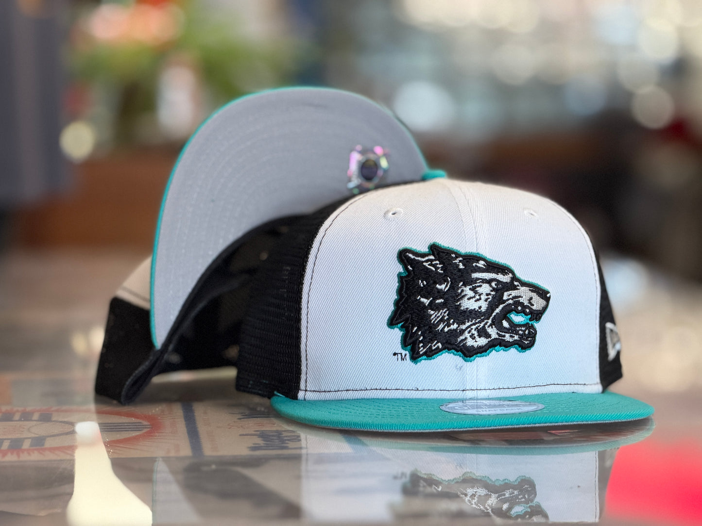 UNM 950 Snapback Turquoise 1970's Lobo Black Mesh back